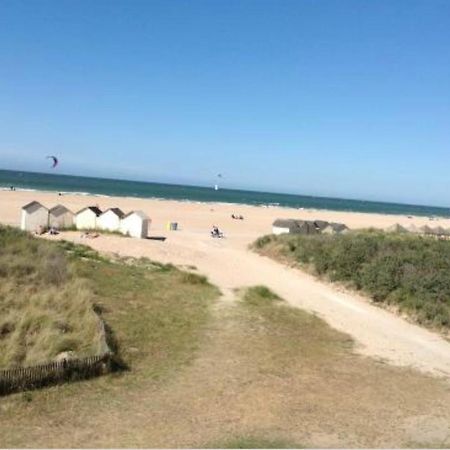 Le Riva Plage Appartement Ouistreham Bagian luar foto